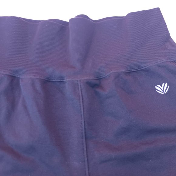 Forever 21 Size M Black Sports Short - Picture 3 of 7